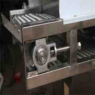 詳細介紹轉彎輸送機結構特性及廣泛應用