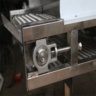 使用范圍廣泛的網帶輸送機